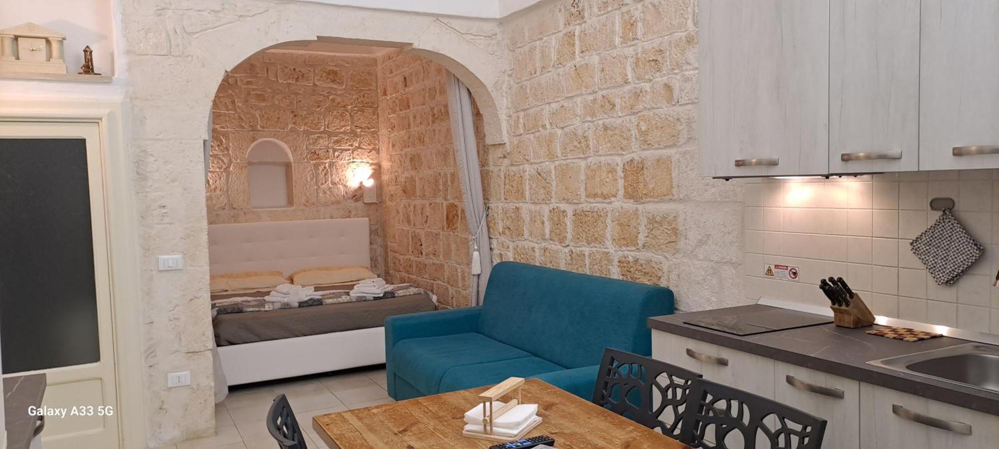 La Casuccia Apartment Ostuni Bagian luar foto