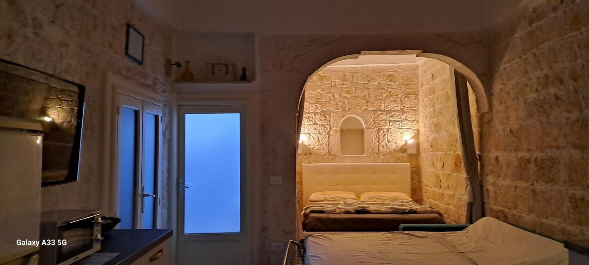 La Casuccia Apartment Ostuni Bagian luar foto